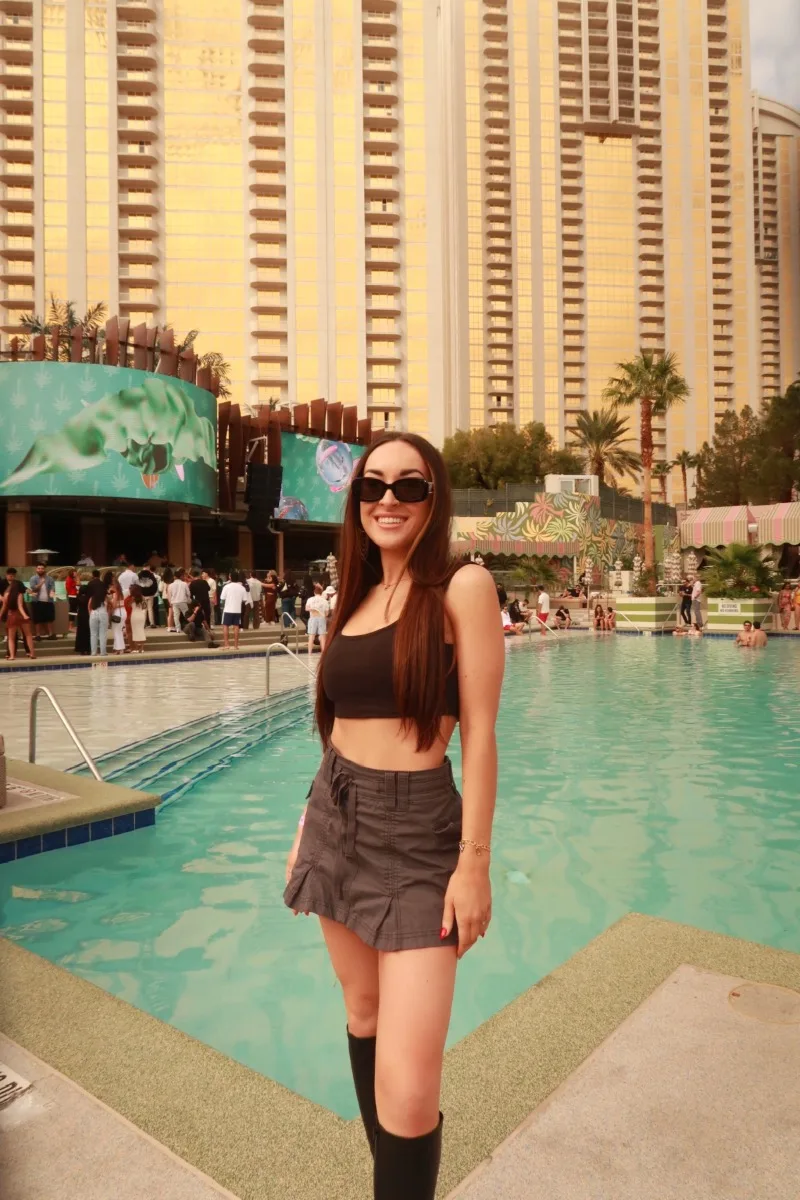 Sarah J., fashion and runway model in San Diego, CA (portfolio photo 4)